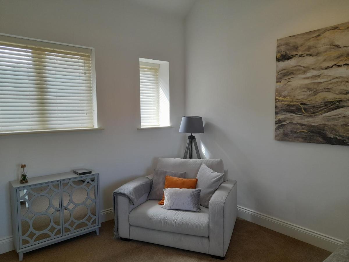 The Stables A Contractor Family 2 Bed Town House In Central Melton Mowbray Exterior foto